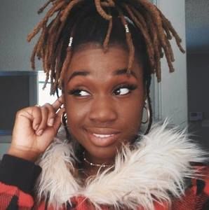 Meet your Posher, Raquel